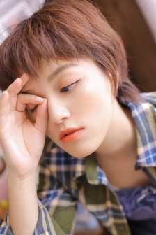 免费观看美女裸身视频